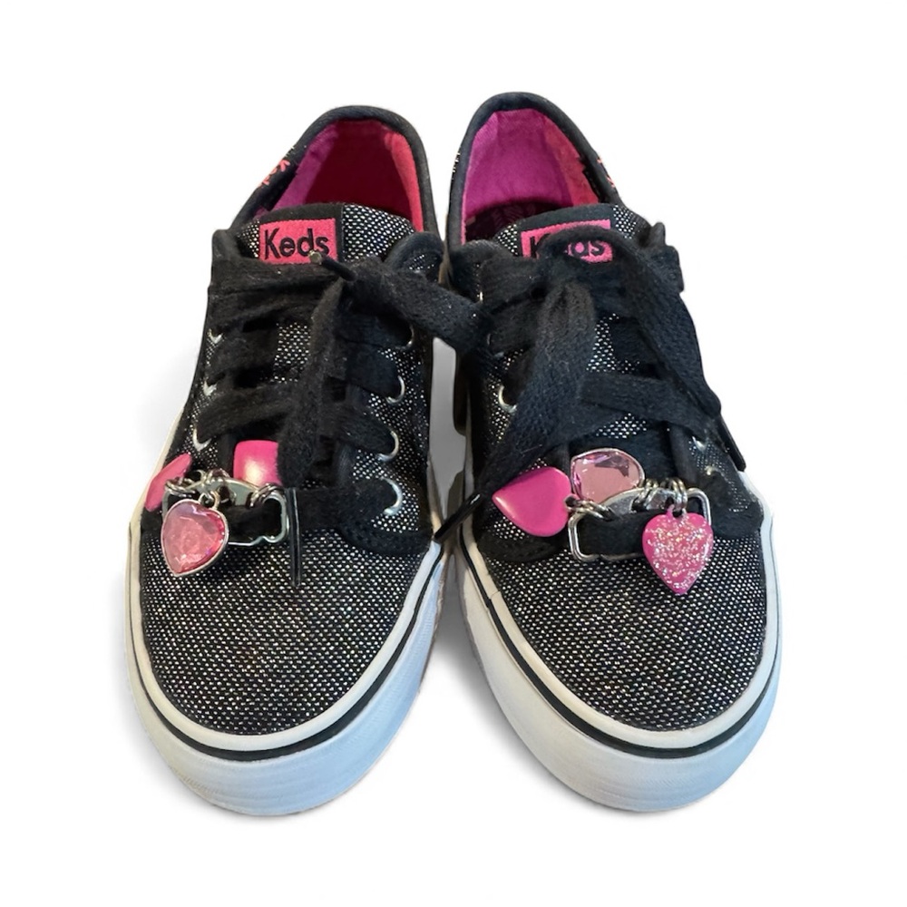 Keds Double Dutch Black Sparkle Heart Charm Sneakers - Girls Sz 11 - Picture 2 of 6